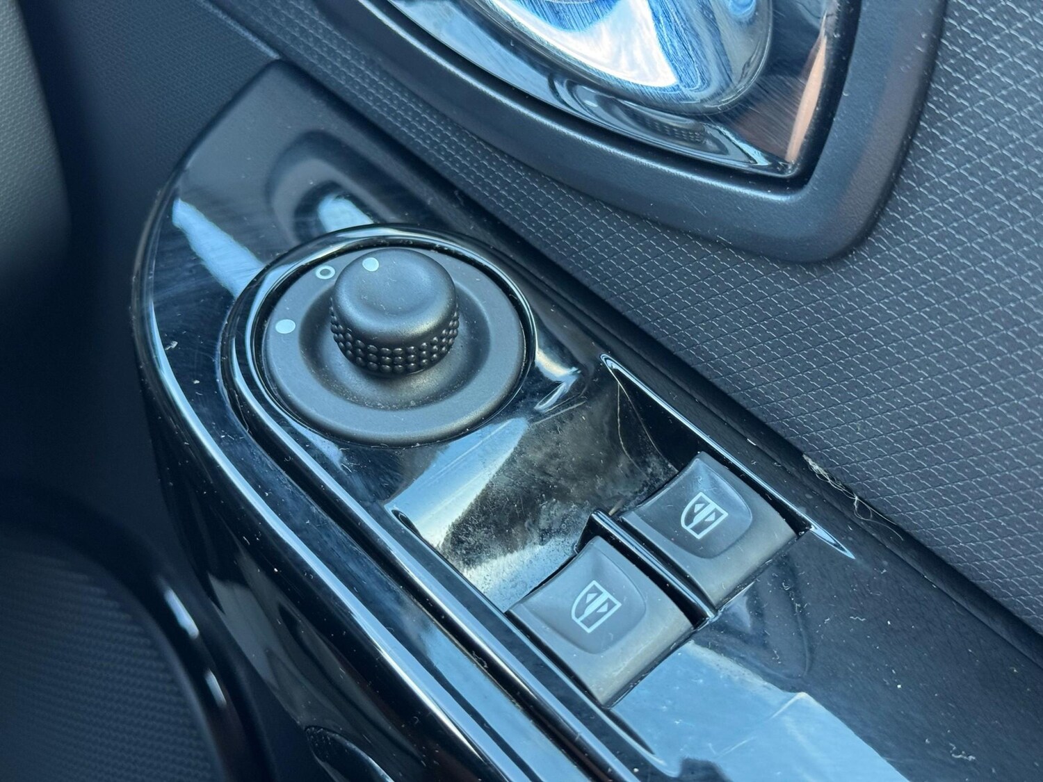 Used Renault Clio 2014 for sale - 76372166: Photo 43