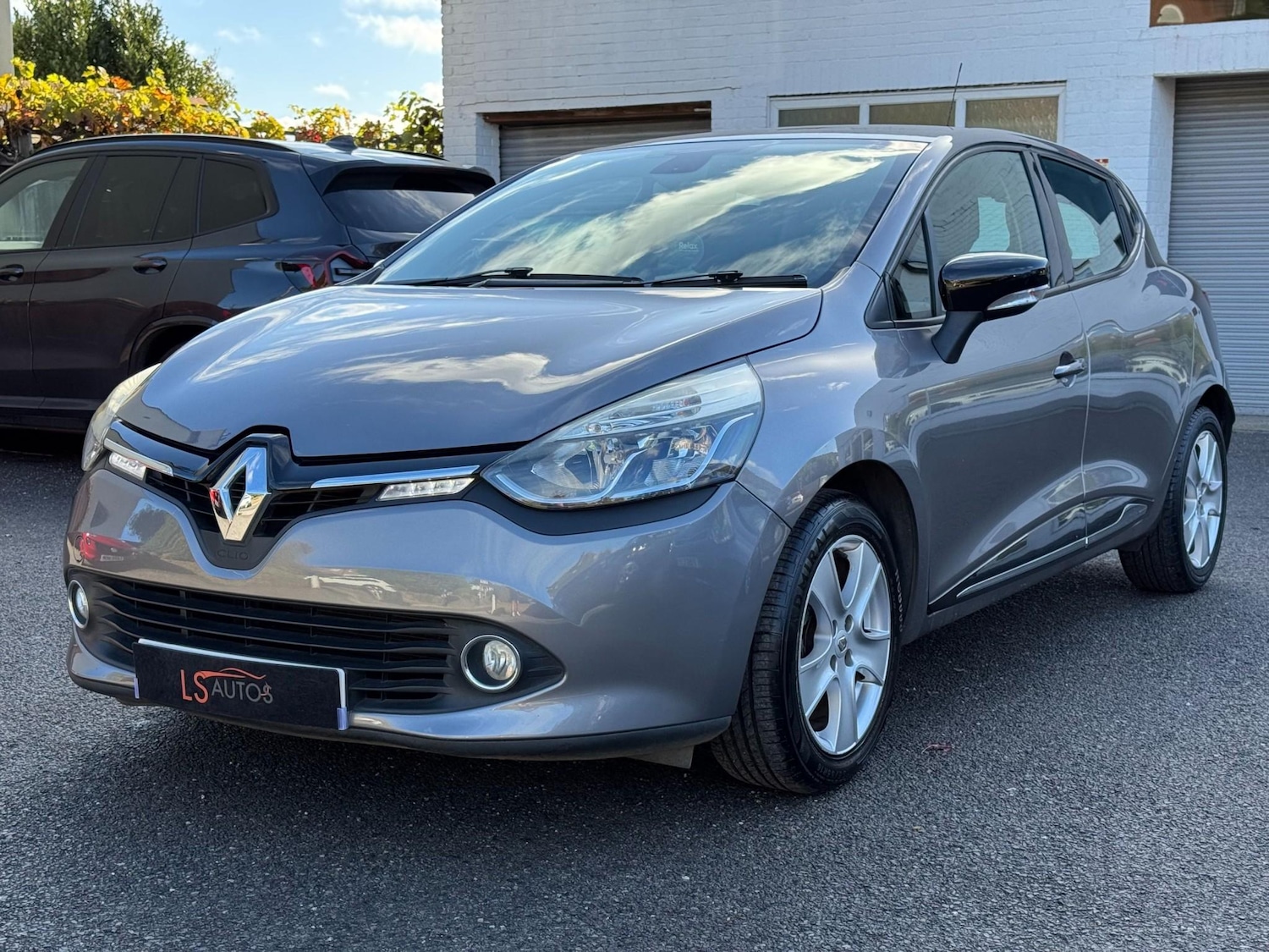 Used Renault Clio 2014 for sale - 76372166: Photo 8