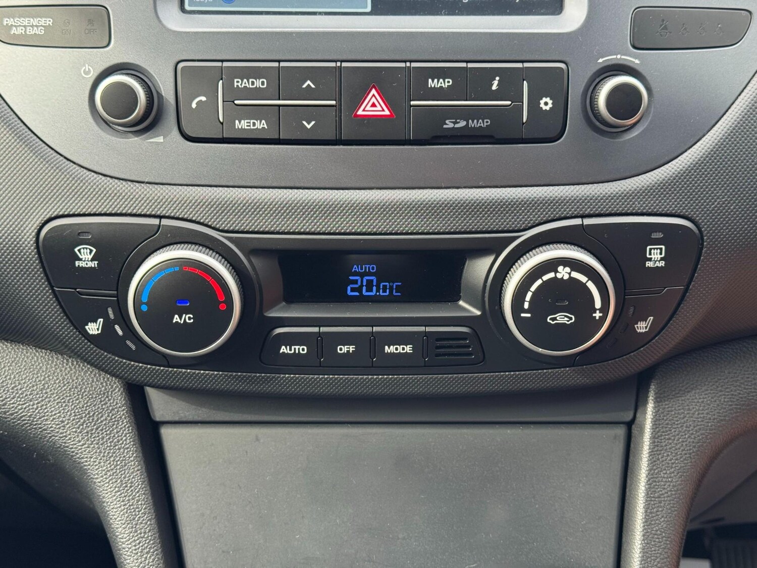 Used Hyundai i10 2018 for sale - 78205923: Photo 41