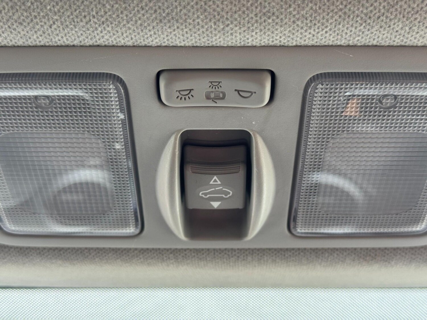 Used Hyundai i10 2018 for sale - 78205923: Photo 56