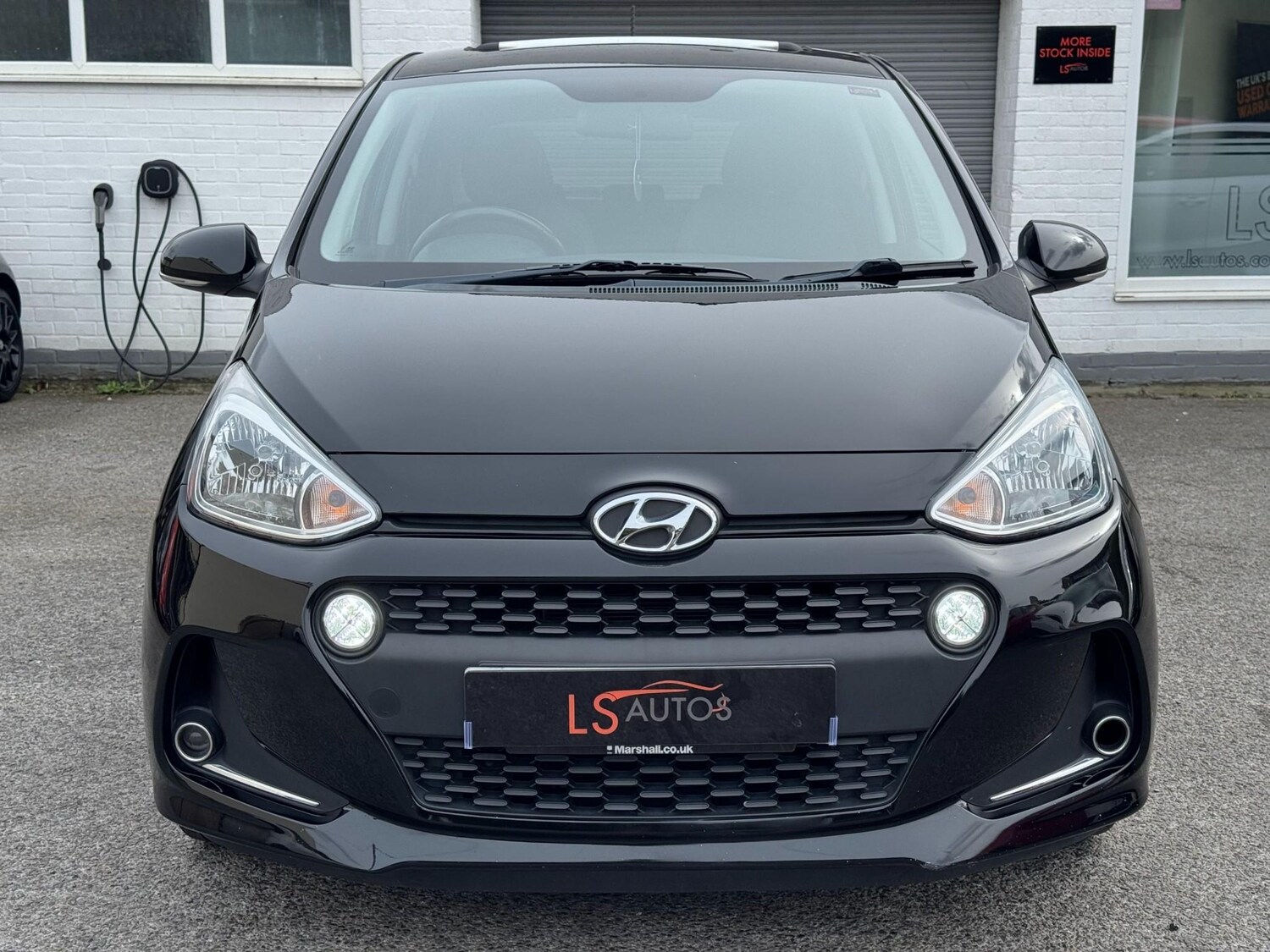 Used Hyundai i10 2018 for sale - 78205923: Photo 9