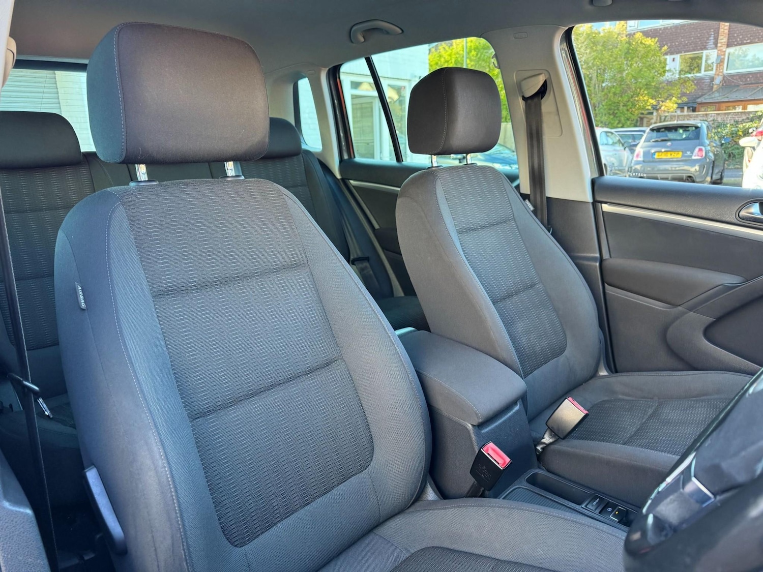 Used Volkswagen Tiguan 2012 for sale - 76519809: Photo 18