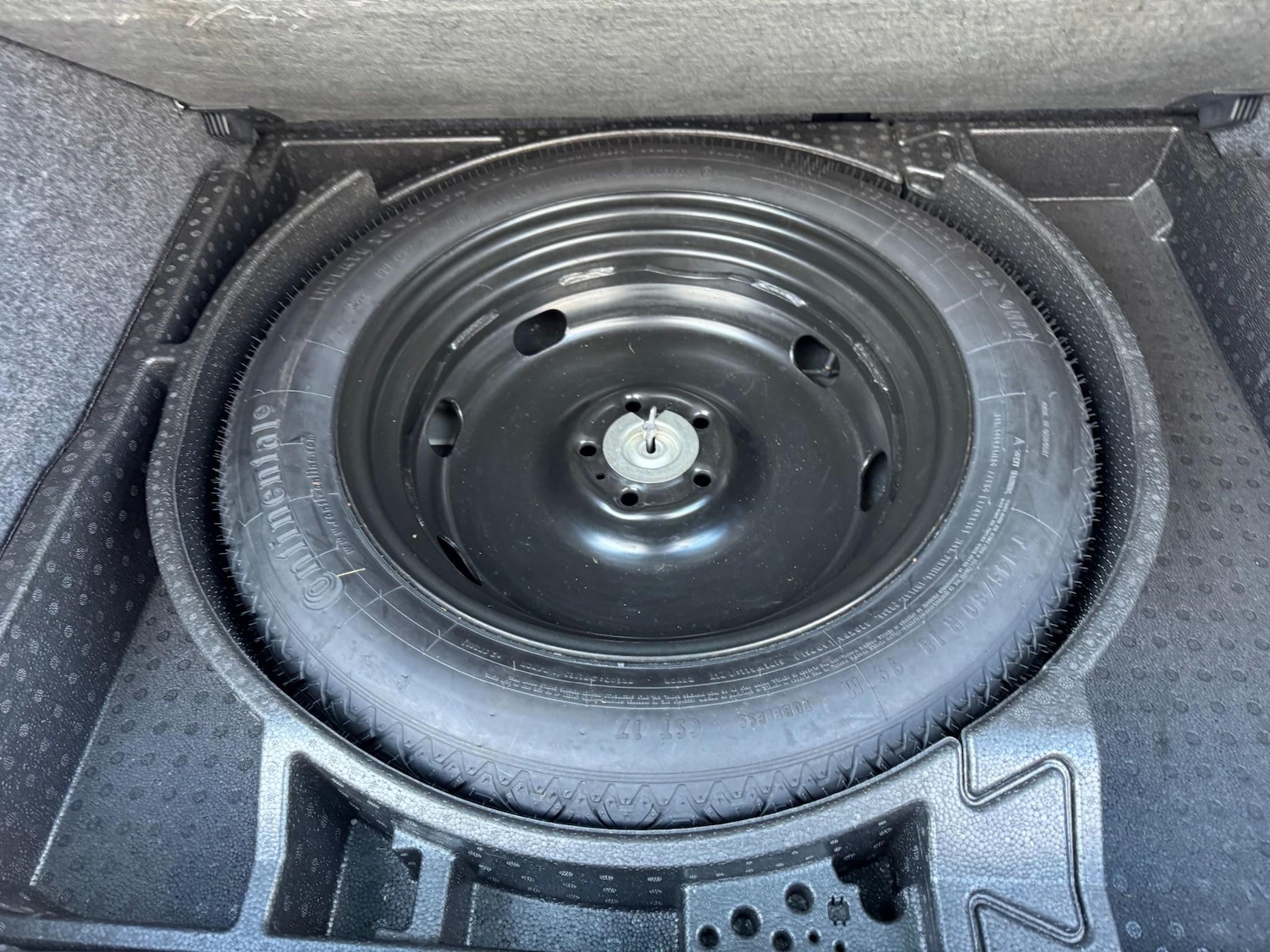 Used Volkswagen Tiguan 2012 for sale - 76519809: Photo 21