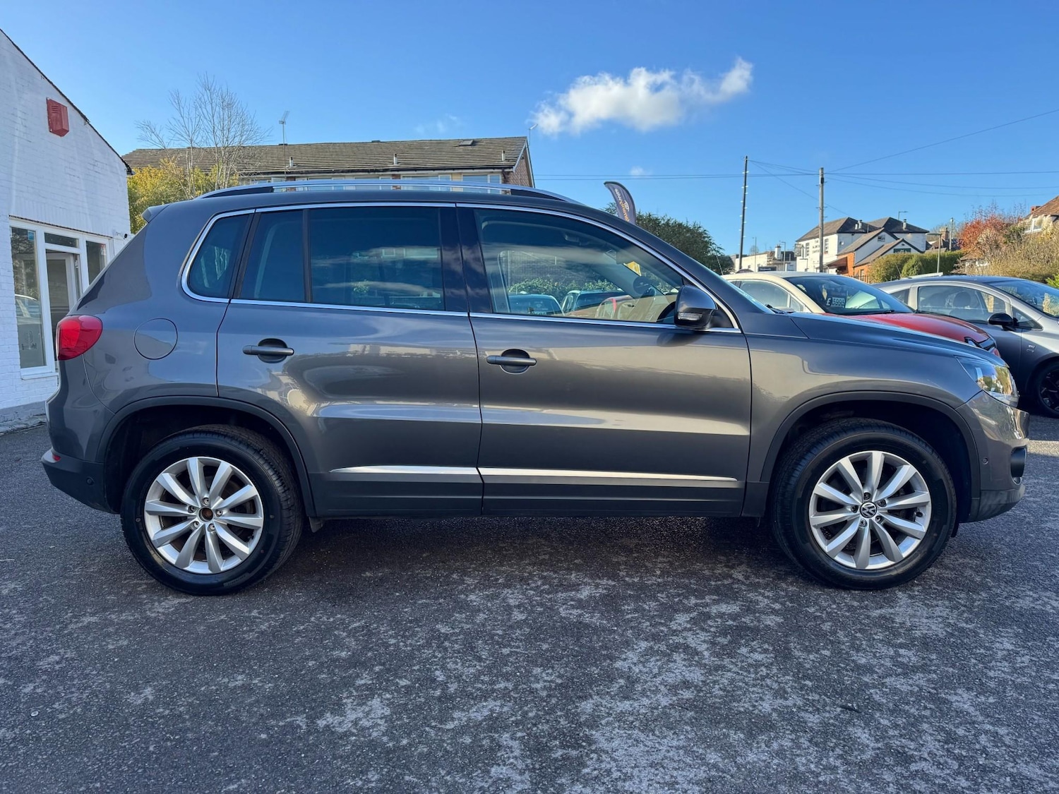 Used Volkswagen Tiguan 2012 for sale - 76519809: Photo 3