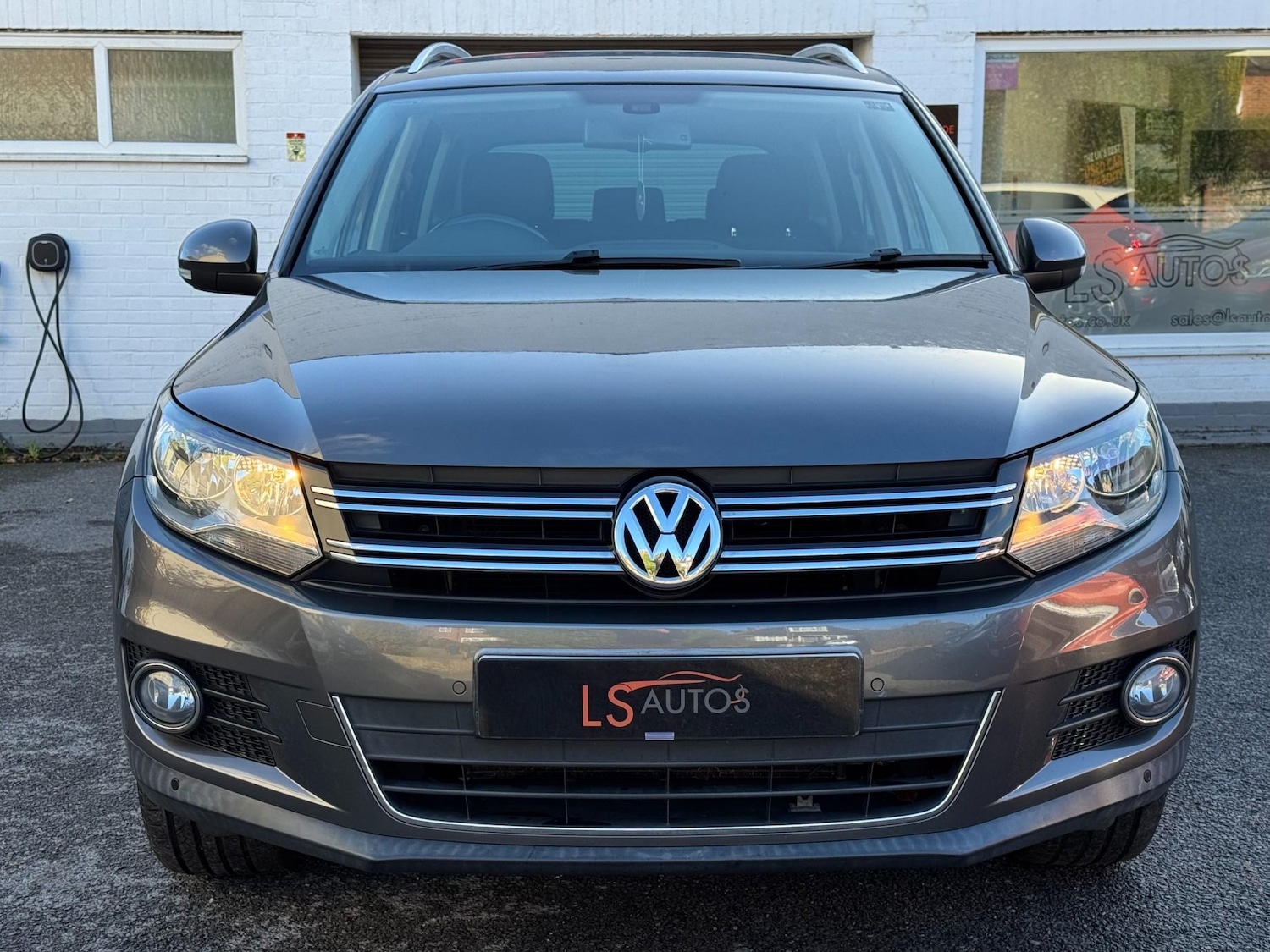 Used Volkswagen Tiguan 2012 for sale - 76519809: Photo 9