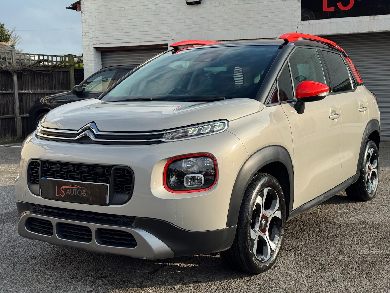 Used Citroen C3 Aircross 2018 for sale - 77804928: Photo 8