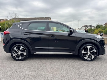 Used Hyundai TUCSON 2018 for sale - 76079937: Photo