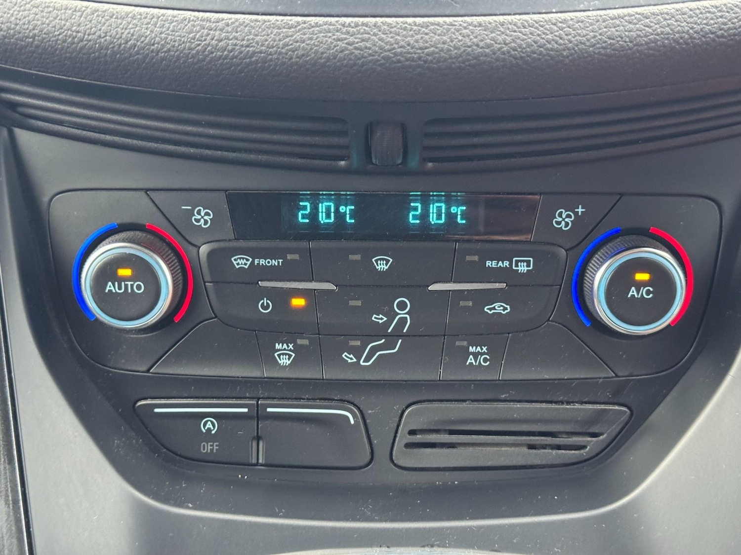 Used Ford Kuga 2018 for sale - 76581339: Photo 43