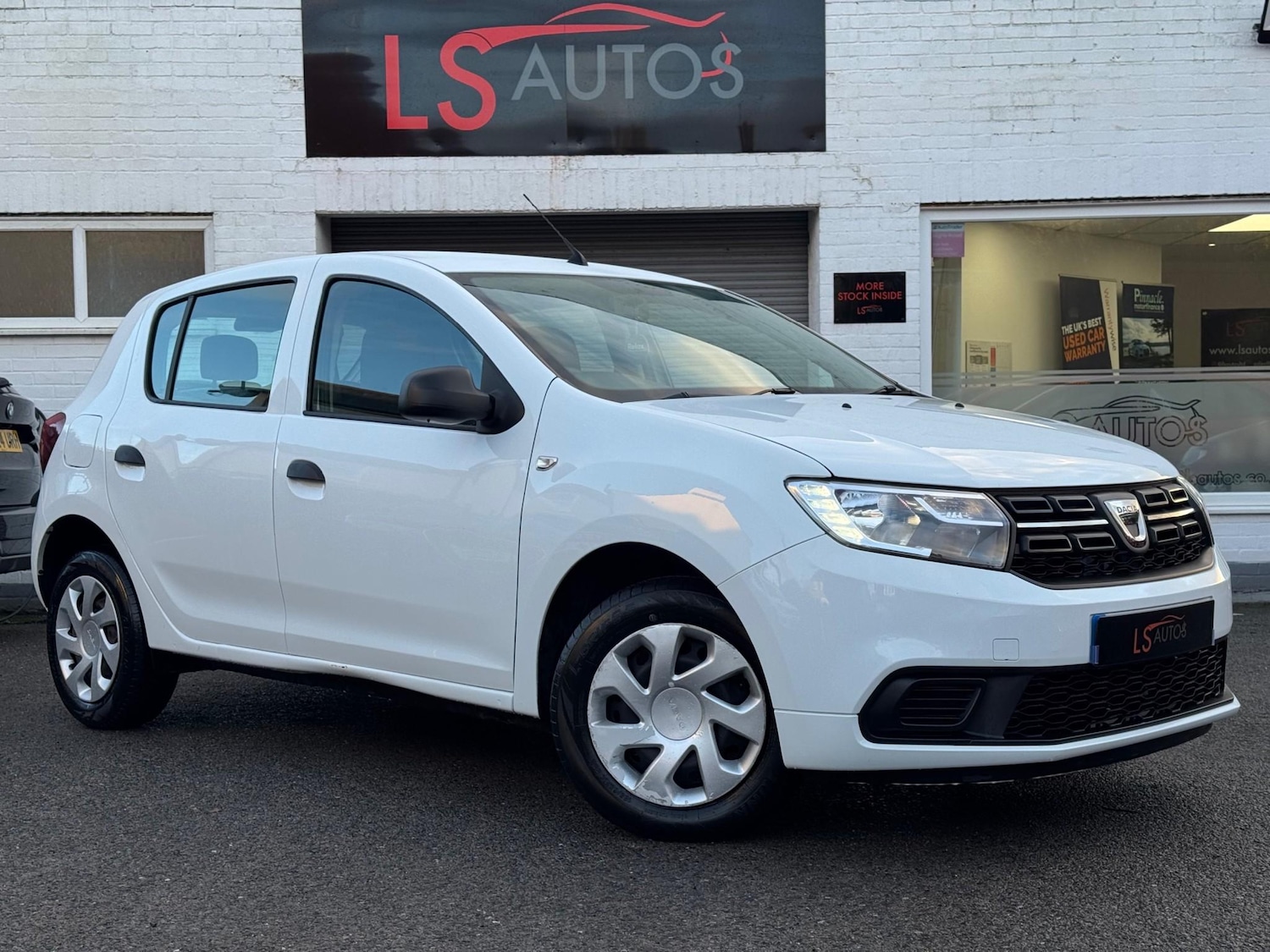 Used Dacia Sandero 2019 for sale - 77359731: Photo 1