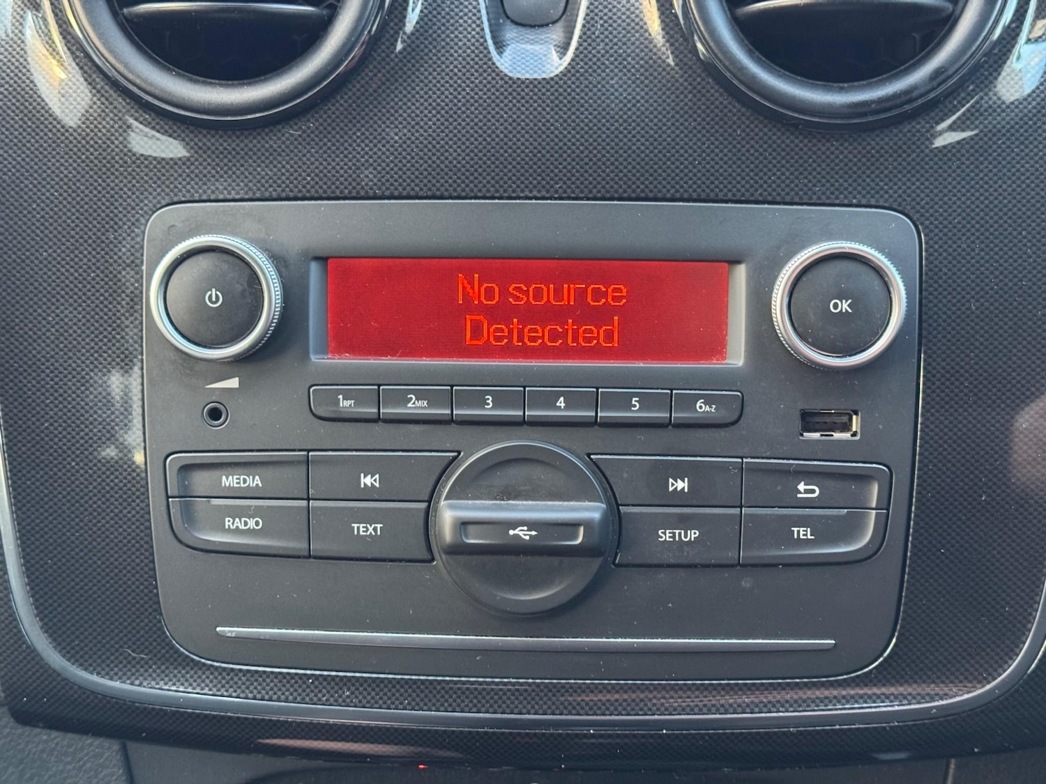 Used Dacia Sandero 2019 for sale - 77359731: Photo 27