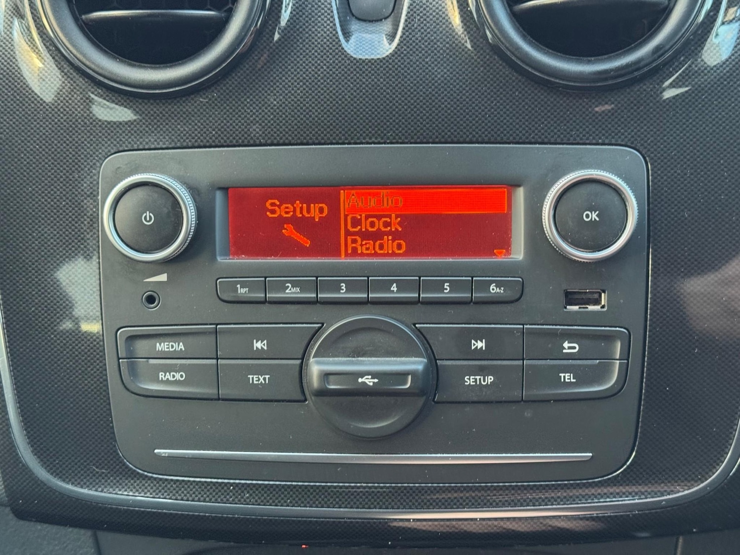 Used Dacia Sandero 2019 for sale - 77359731: Photo 29