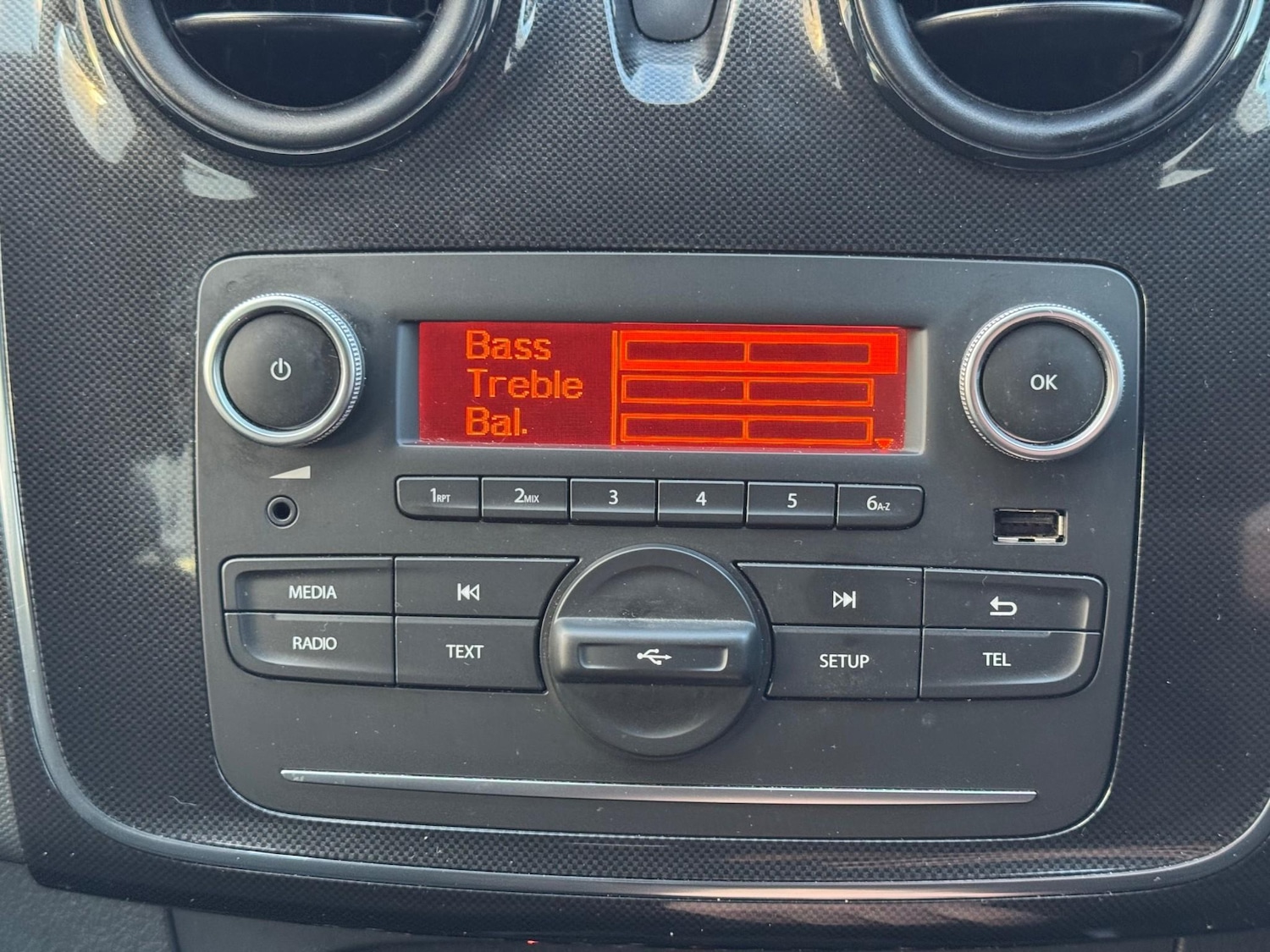 Used Dacia Sandero 2019 for sale - 77359731: Photo 30