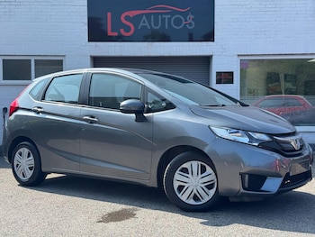 Used Honda Jazz 2018 for sale - 75602221: Photo