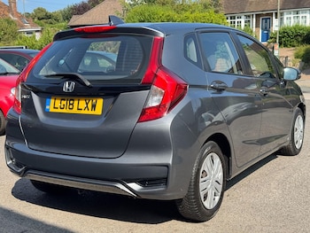 Used Honda Jazz 2018 for sale - 75602221: Photo
