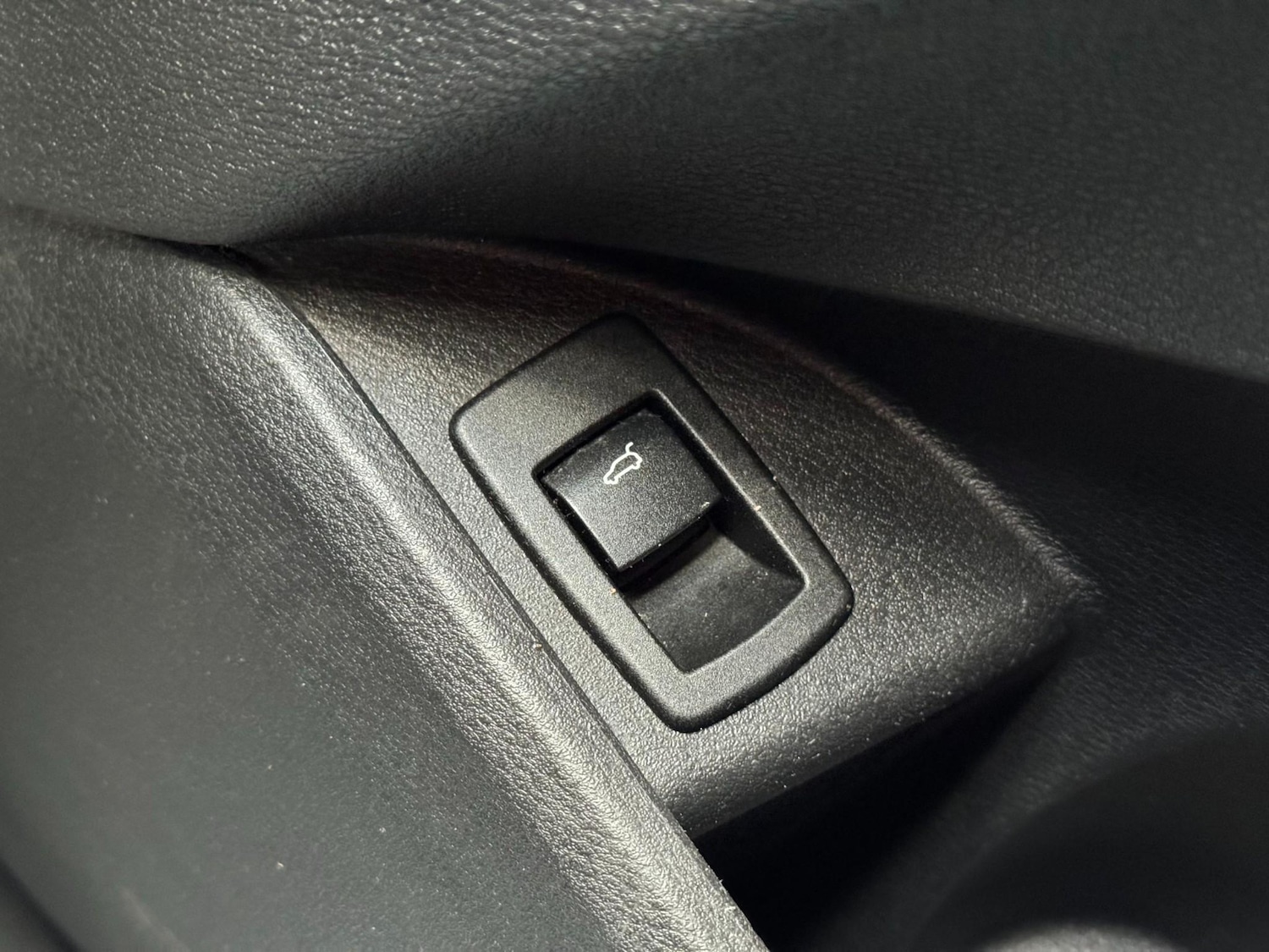 Used BMW X1 2017 for sale - 77301590: Photo 64