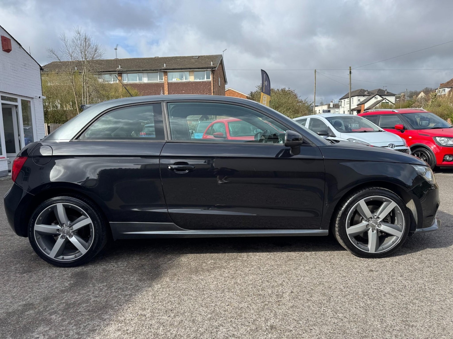 Used Audi A1 2012 for sale - 76783167: Photo 3