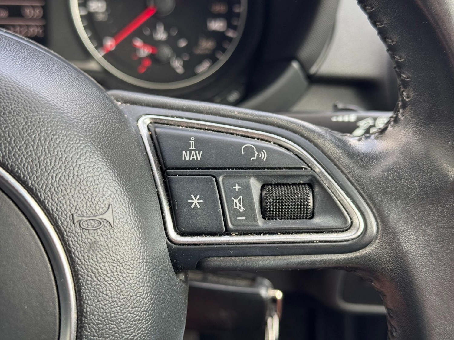 Used Audi A1 2012 for sale - 76783167: Photo 40