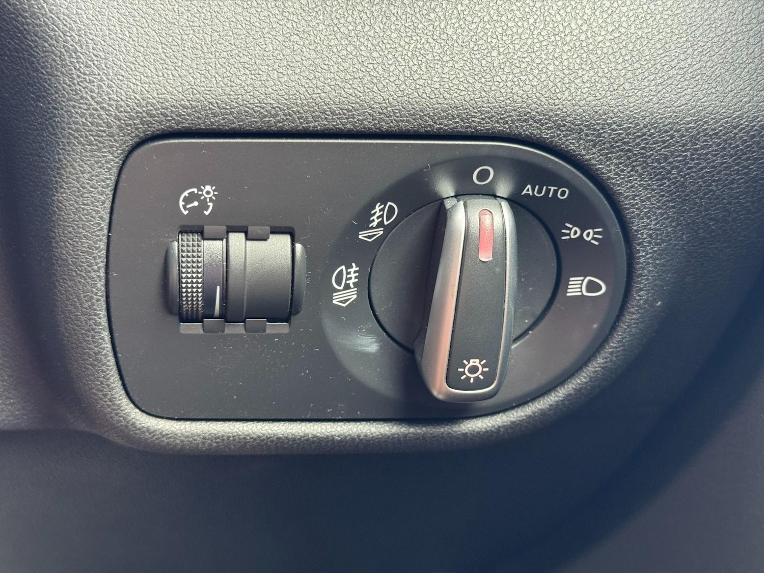 Used Audi A1 2012 for sale - 76783167: Photo 43