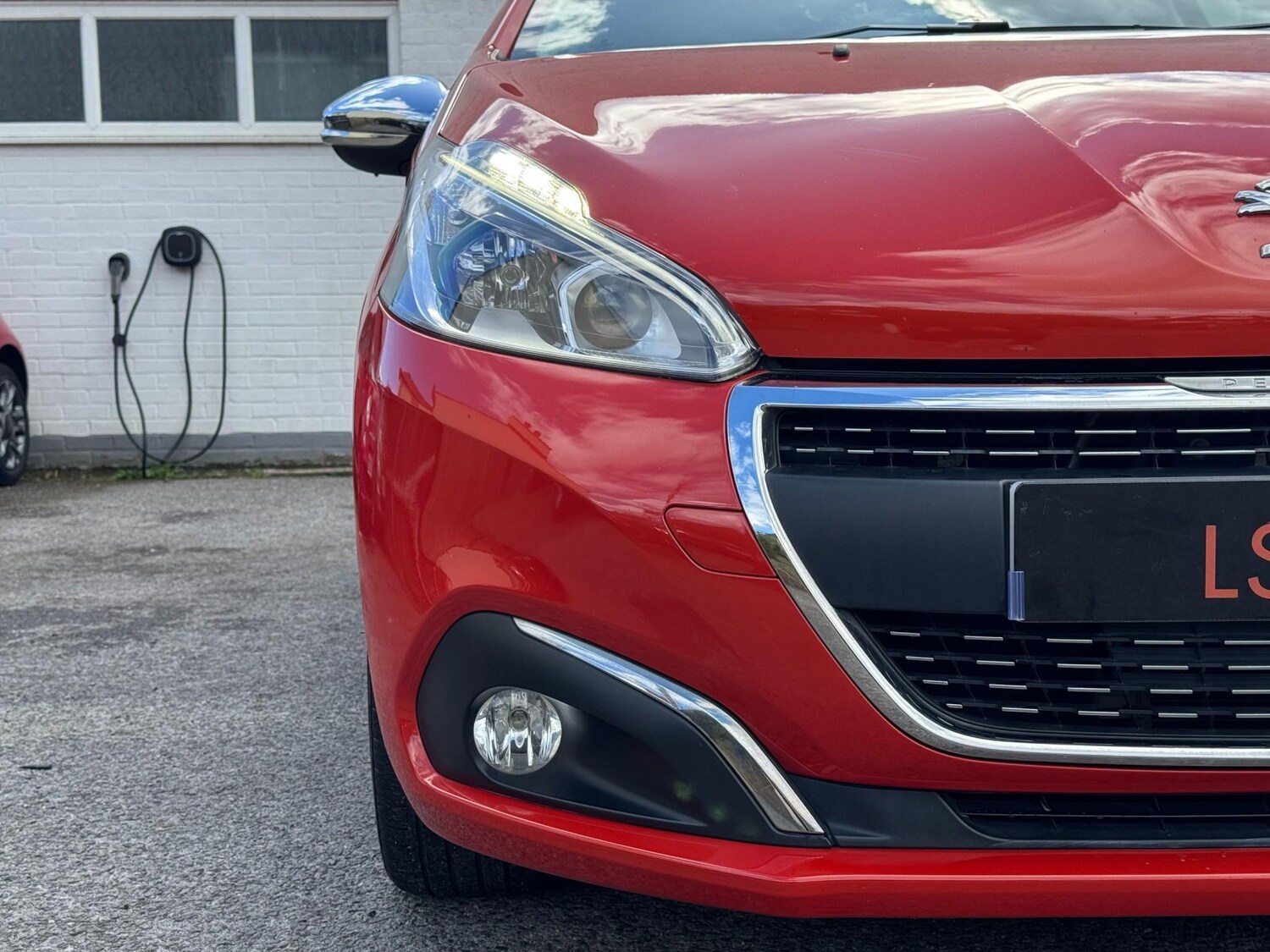 Used Peugeot 208 2017 for sale - 78021112: Photo 52