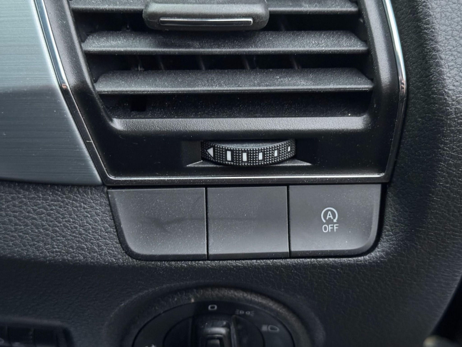 Used Skoda Fabia 2015 for sale - 77849091: Photo 43