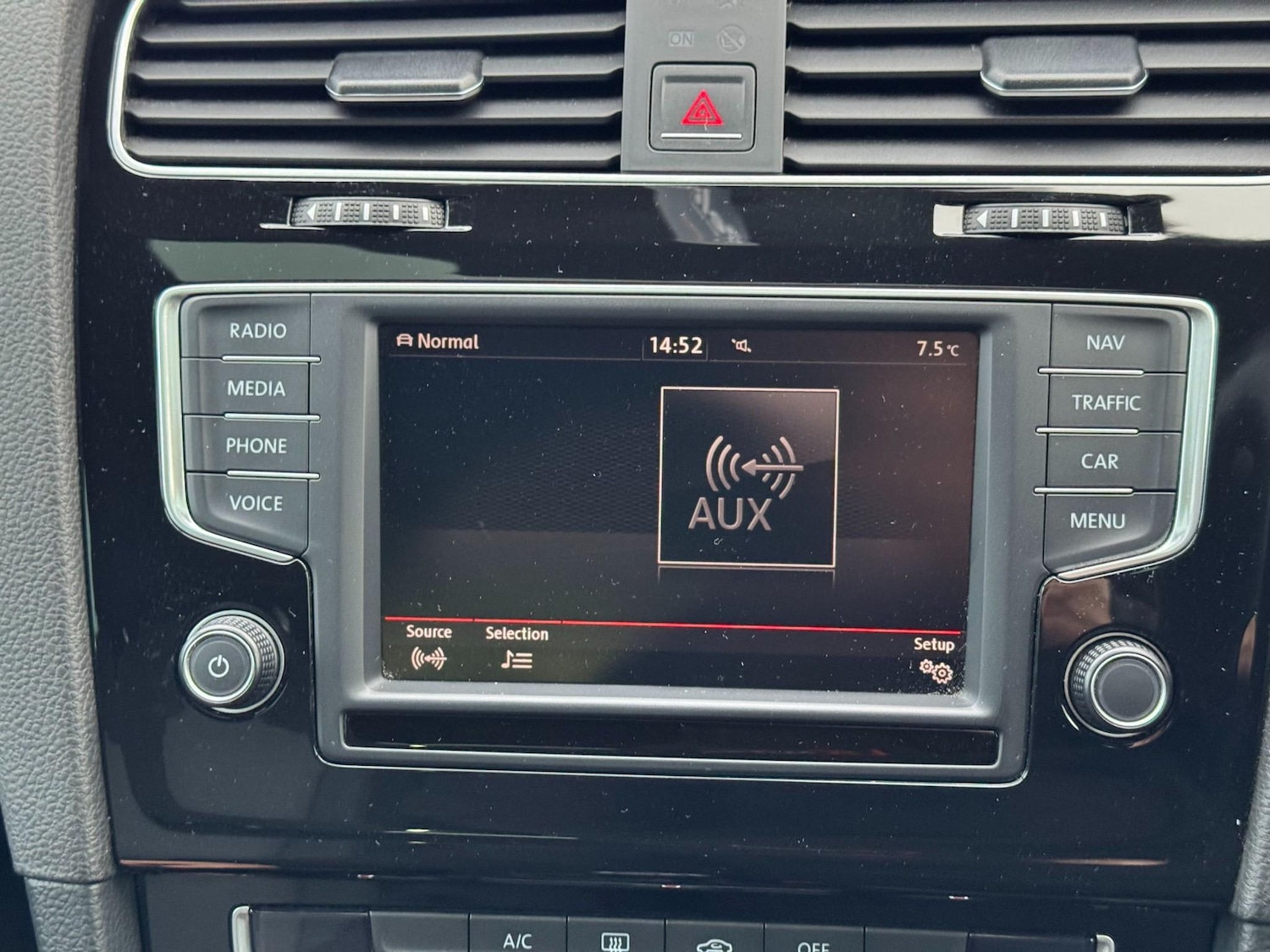 Used Volkswagen Golf 2016 for sale - 76836421: Photo 32