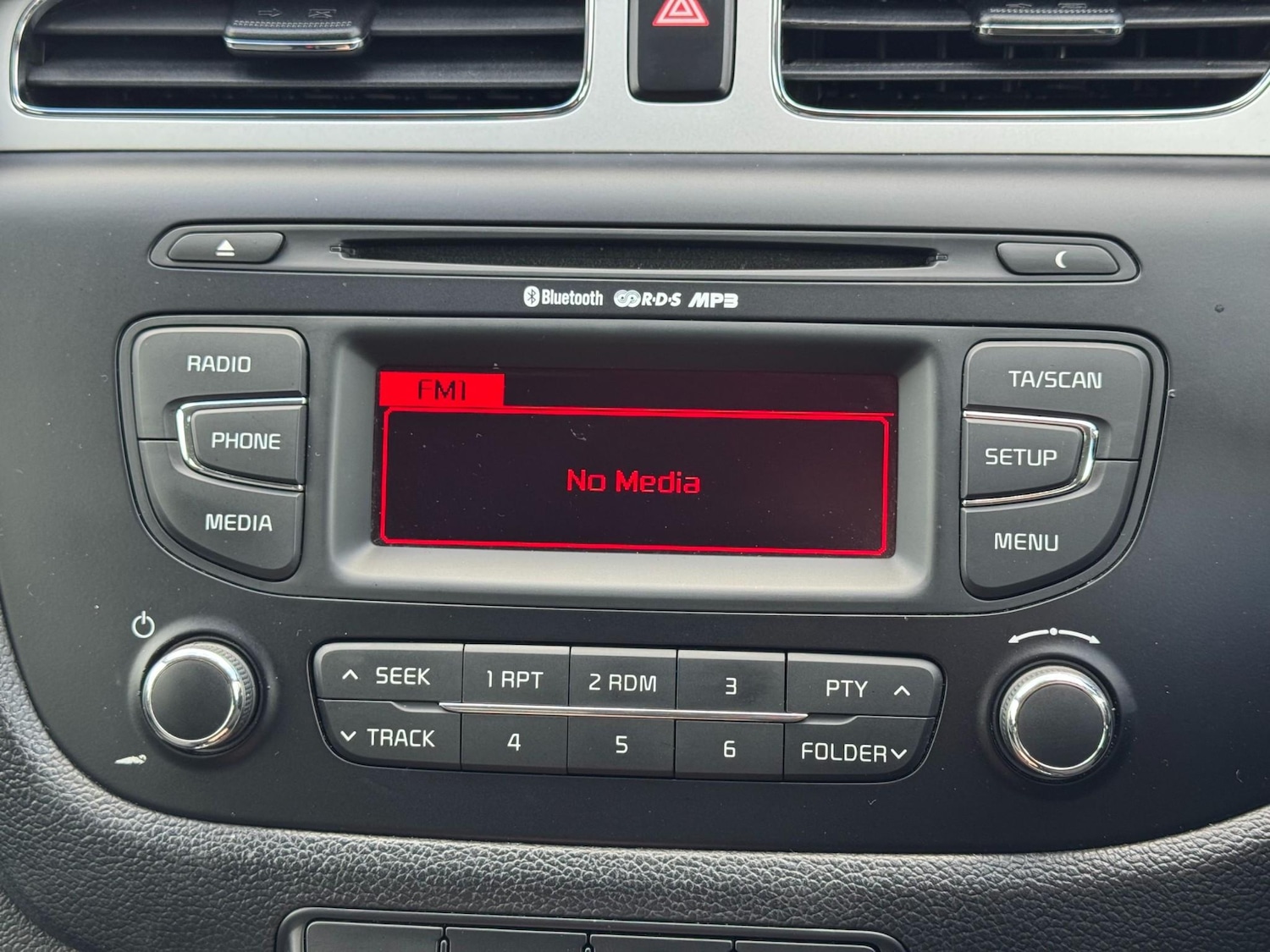 Used Kia Ceed 2015 for sale - 77654045: Photo 29