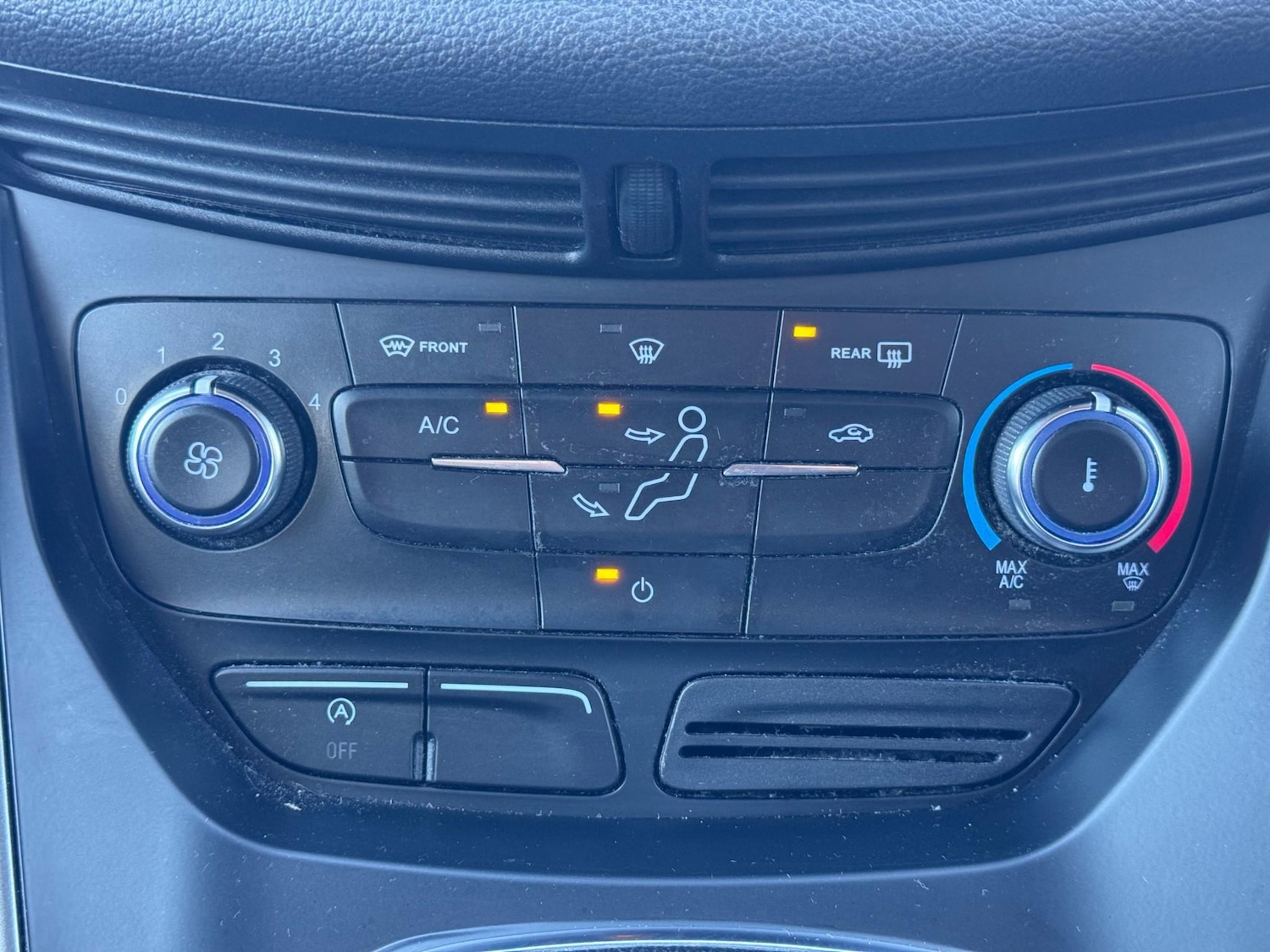 Used Ford Kuga 2017 for sale - 76716047: Photo 34