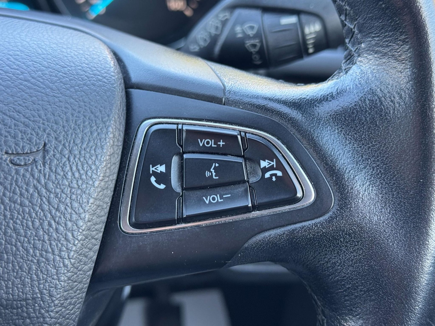 Used Ford Kuga 2017 for sale - 76716047: Photo 38