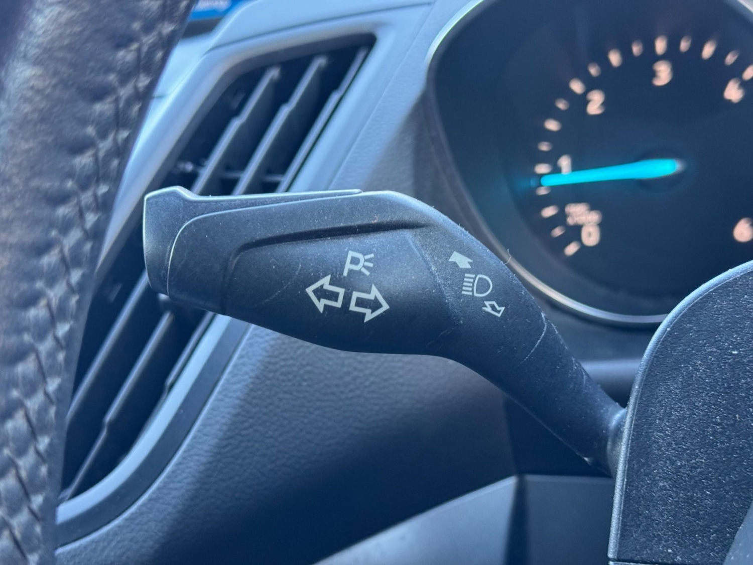 Used Ford Kuga 2017 for sale - 76716047: Photo 40