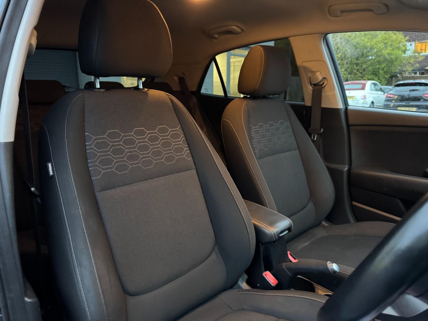 Used Kia Rio 2018 for sale - 76840332: Photo 18