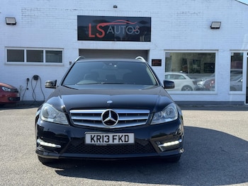 Used Mercedes-Benz C Class 2013 for sale - 79393855: Photo
