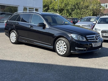 Used Mercedes-Benz C Class 2013 for sale - 79393855: Photo