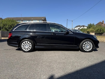 Used Mercedes-Benz C Class 2013 for sale - 79393855: Photo