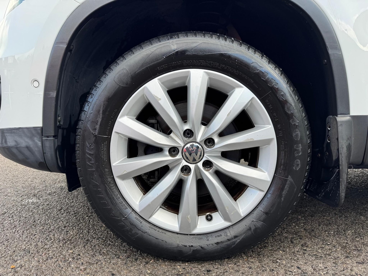 Used Volkswagen Tiguan 2015 for sale - 77354966: Photo 11