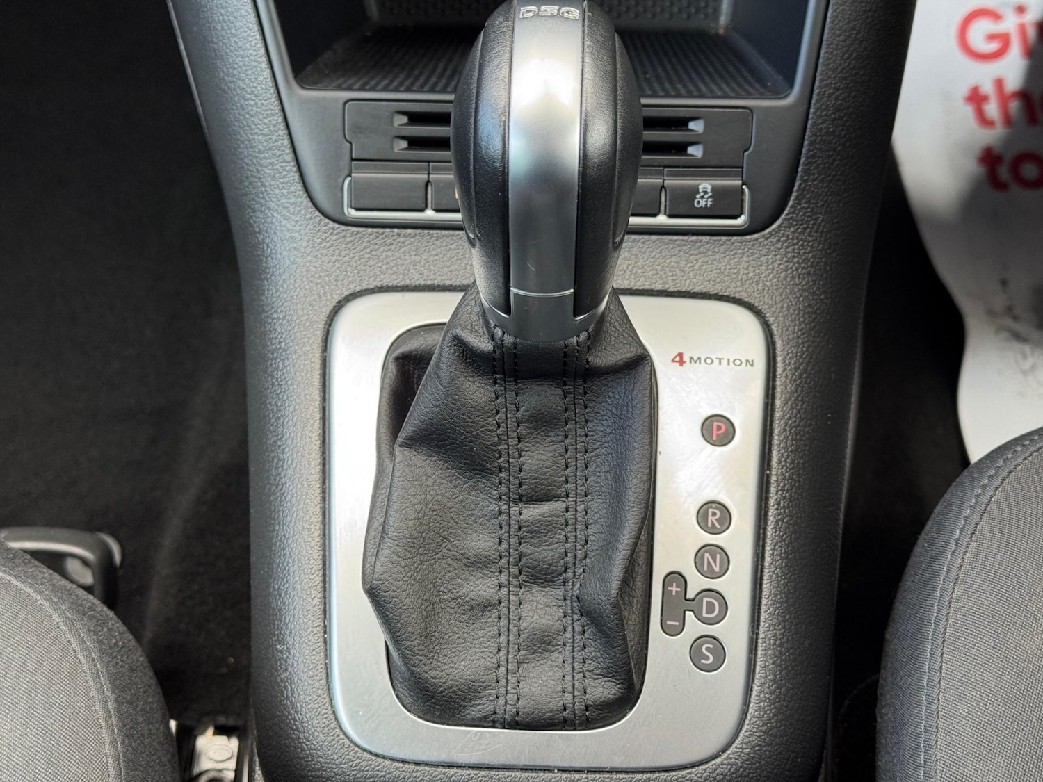 Used Volkswagen Tiguan 2015 for sale - 77354966: Photo 38