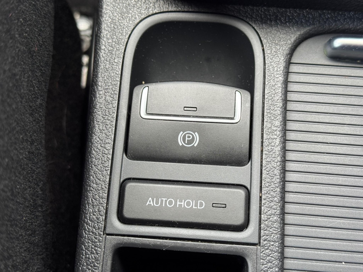 Used Volkswagen Tiguan 2015 for sale - 77354966: Photo 39