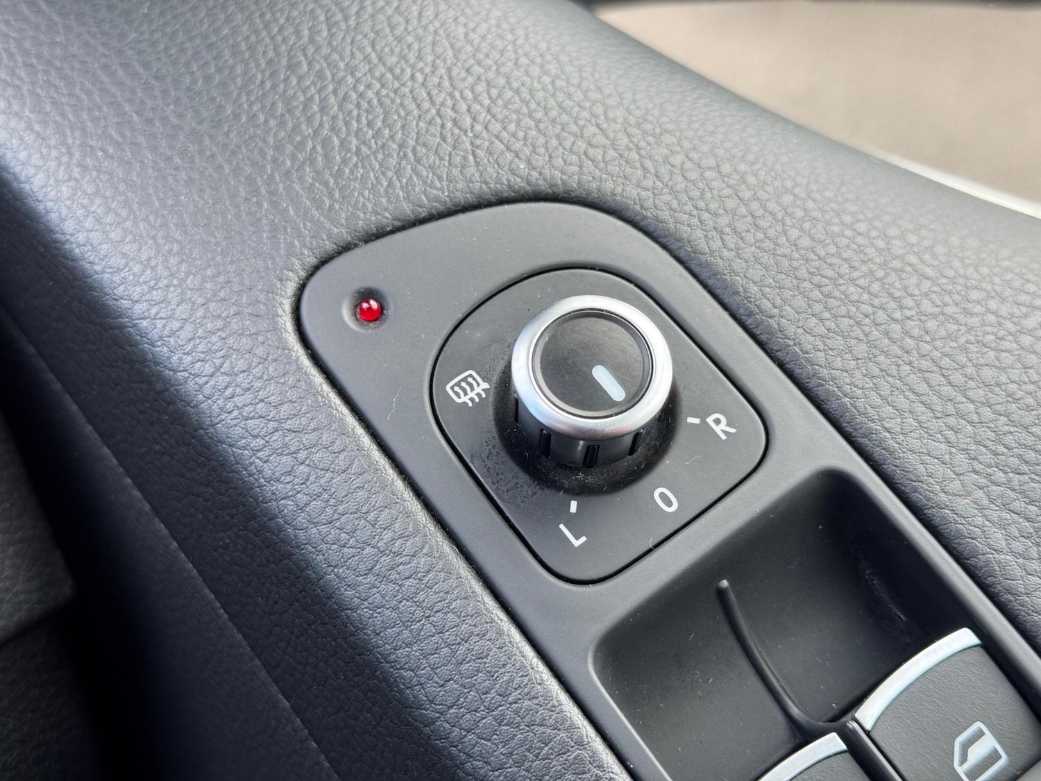 Used Volkswagen Tiguan 2015 for sale - 77354966: Photo 47