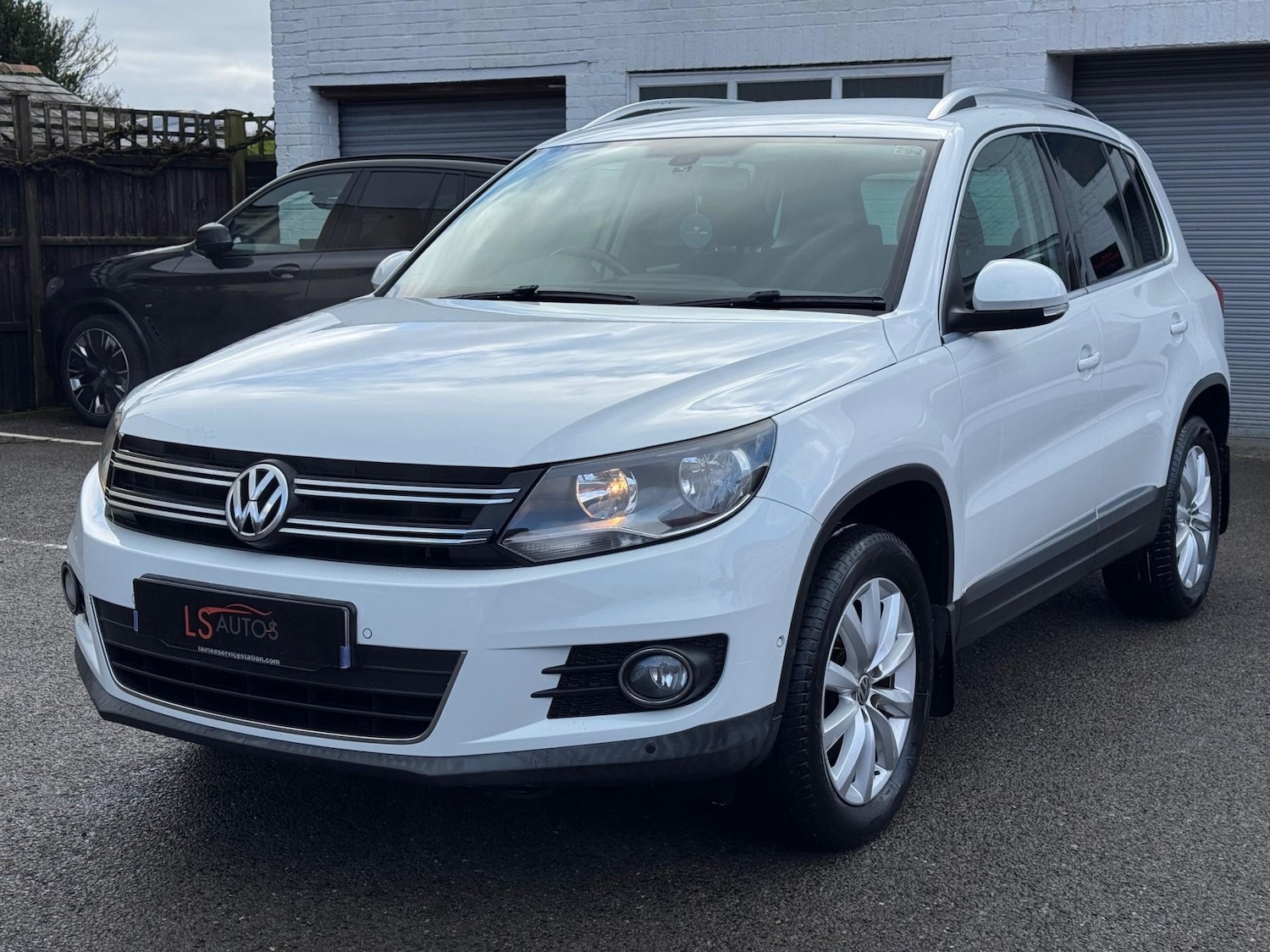 Used Volkswagen Tiguan 2015 for sale - 77354966: Photo 8