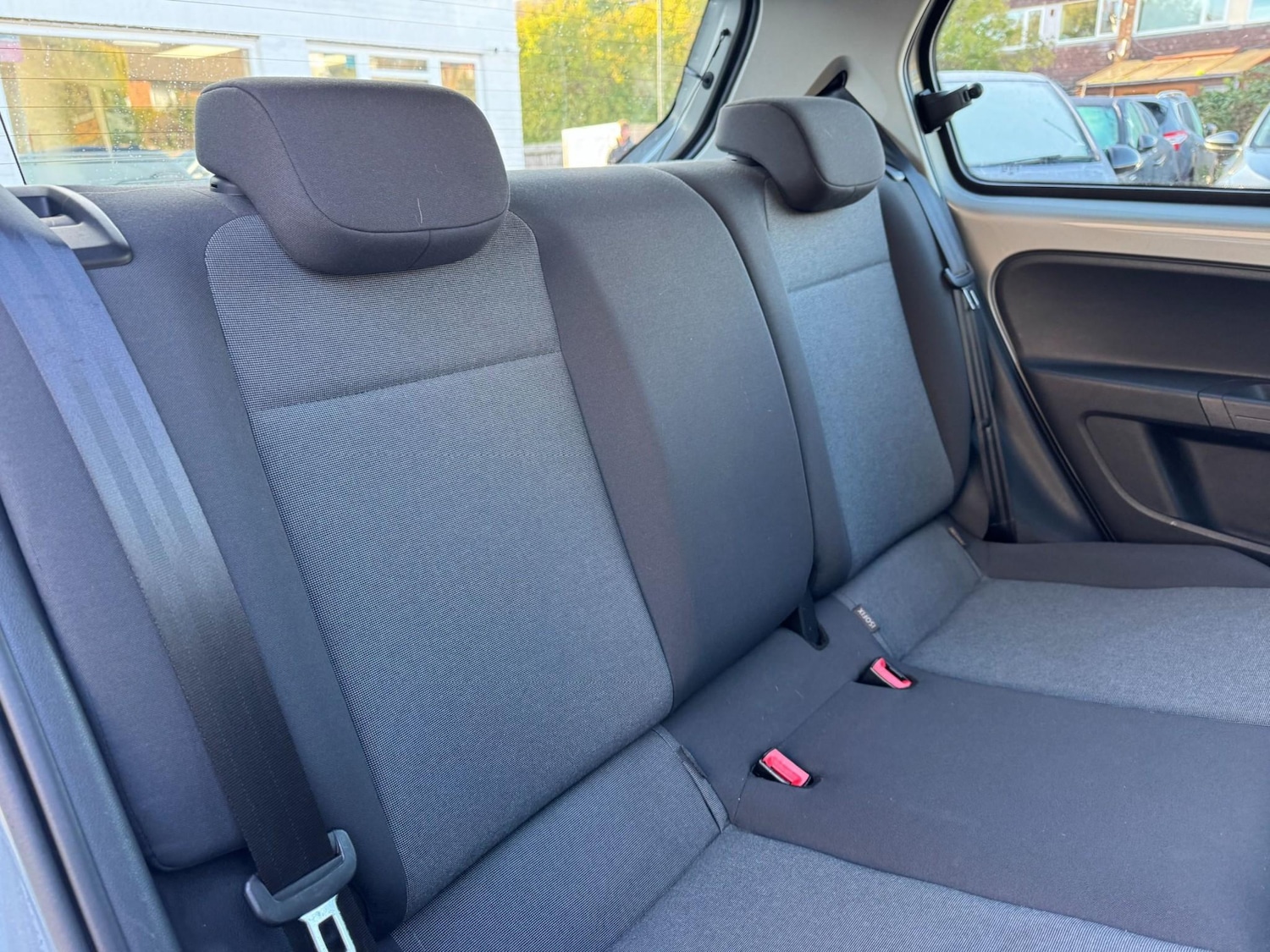 Used Volkswagen up! 2015 for sale - 76716048: Photo 19