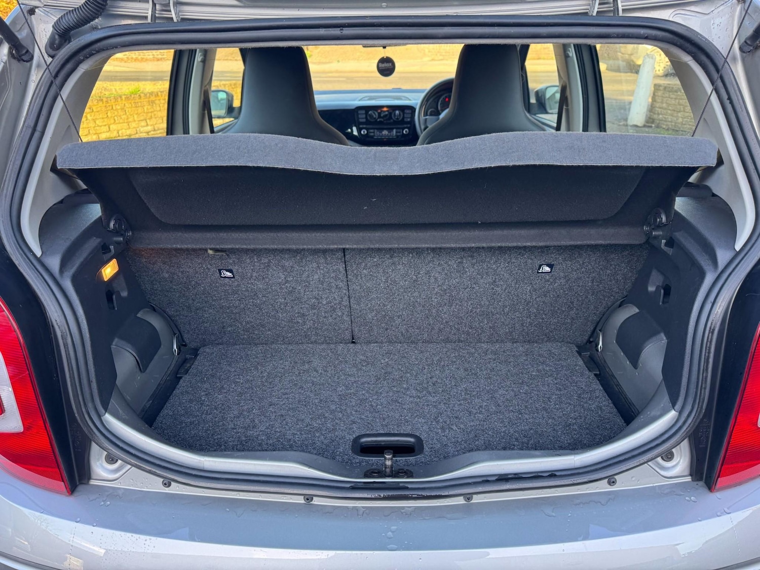 Used Volkswagen up! 2015 for sale - 76716048: Photo 20