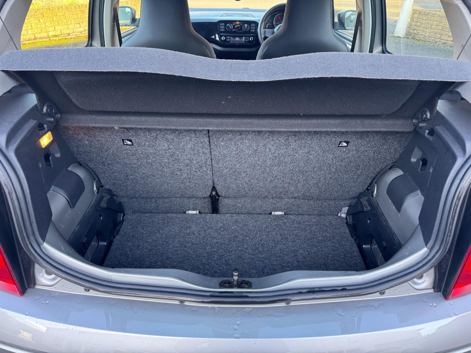 Used Volkswagen up! 2015 for sale - 76716048: Photo 21