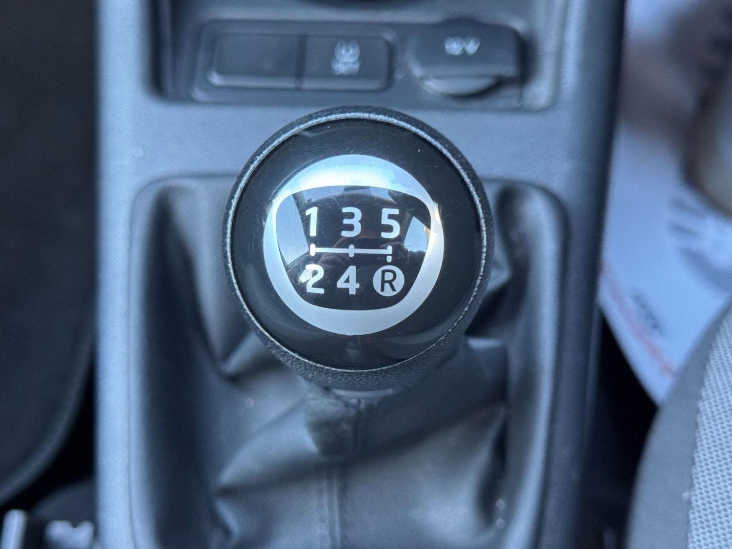 Used Volkswagen up! 2015 for sale - 76716048: Photo 34