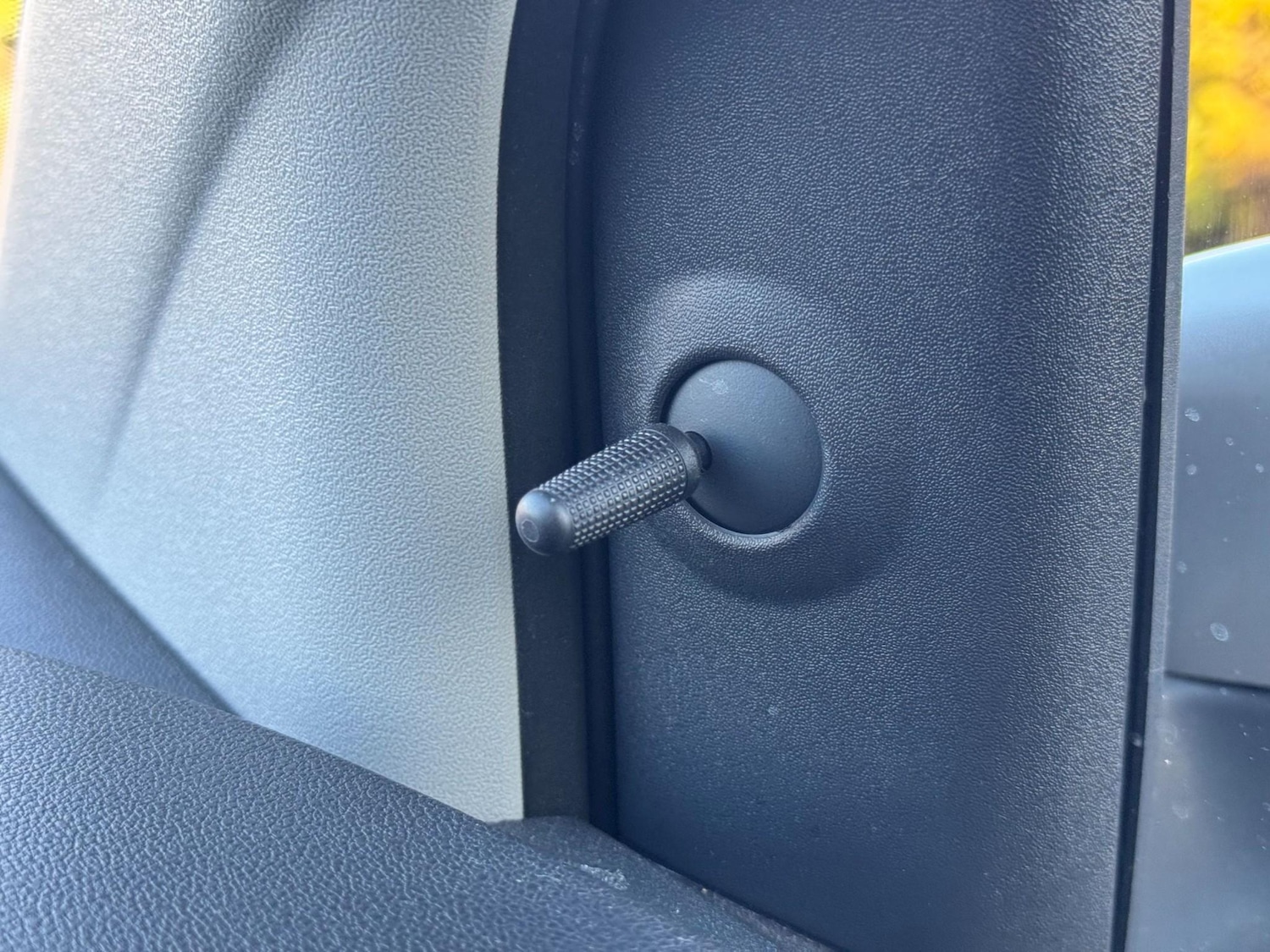 Used Volkswagen up! 2015 for sale - 76716048: Photo 39