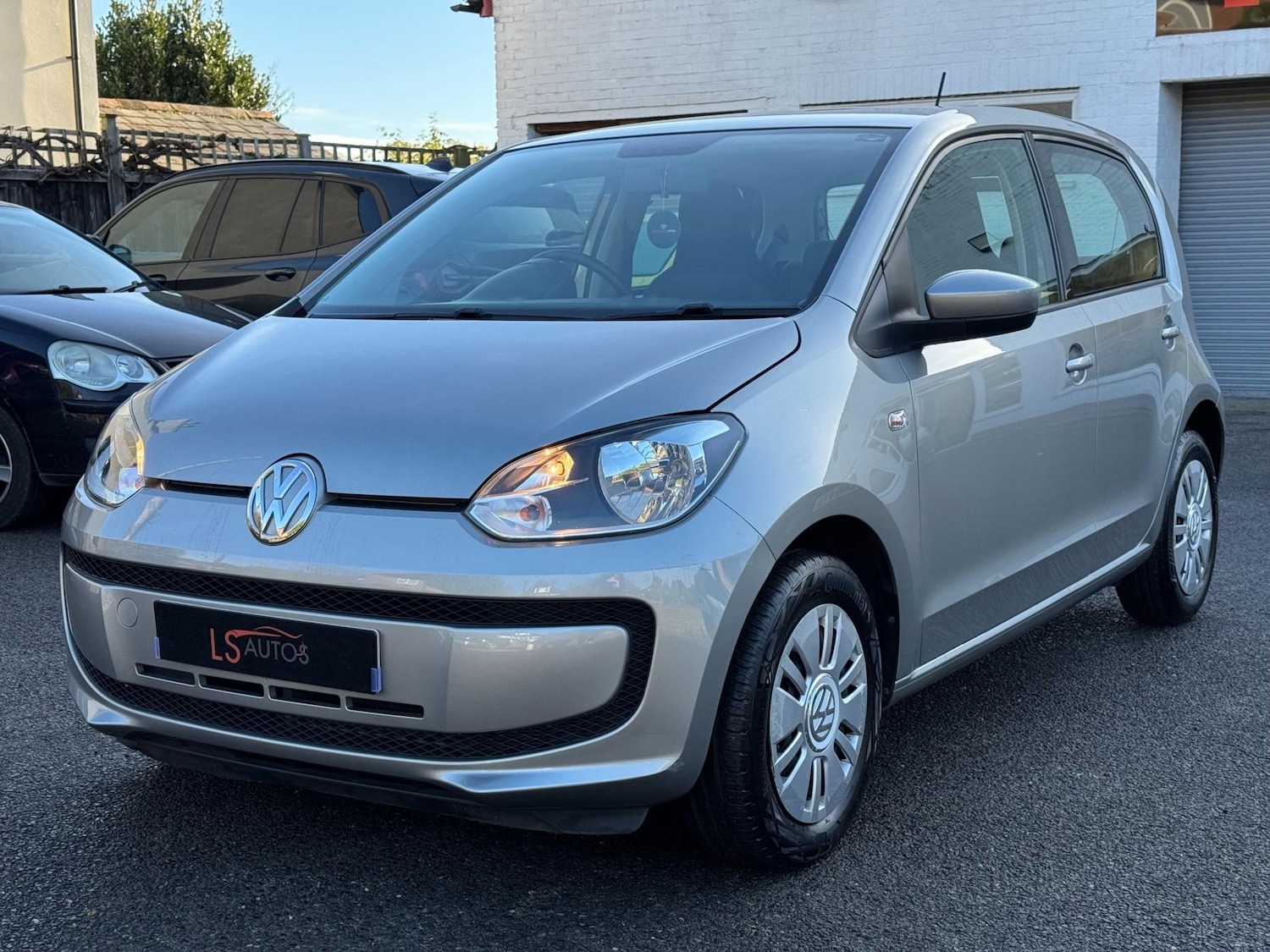 Used Volkswagen up! 2015 for sale - 76716048: Photo 8