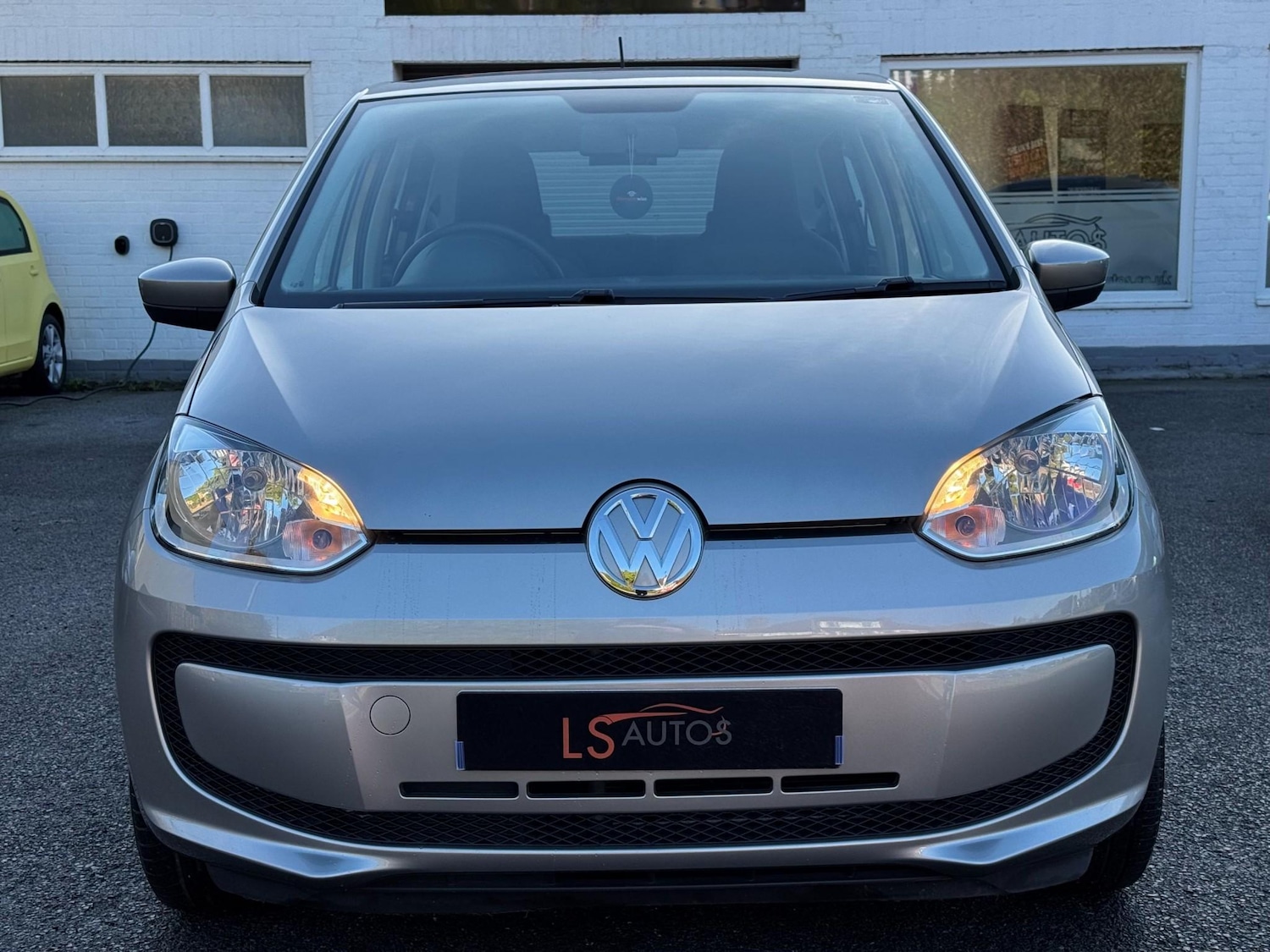 Used Volkswagen up! 2015 for sale - 76716048: Photo 9