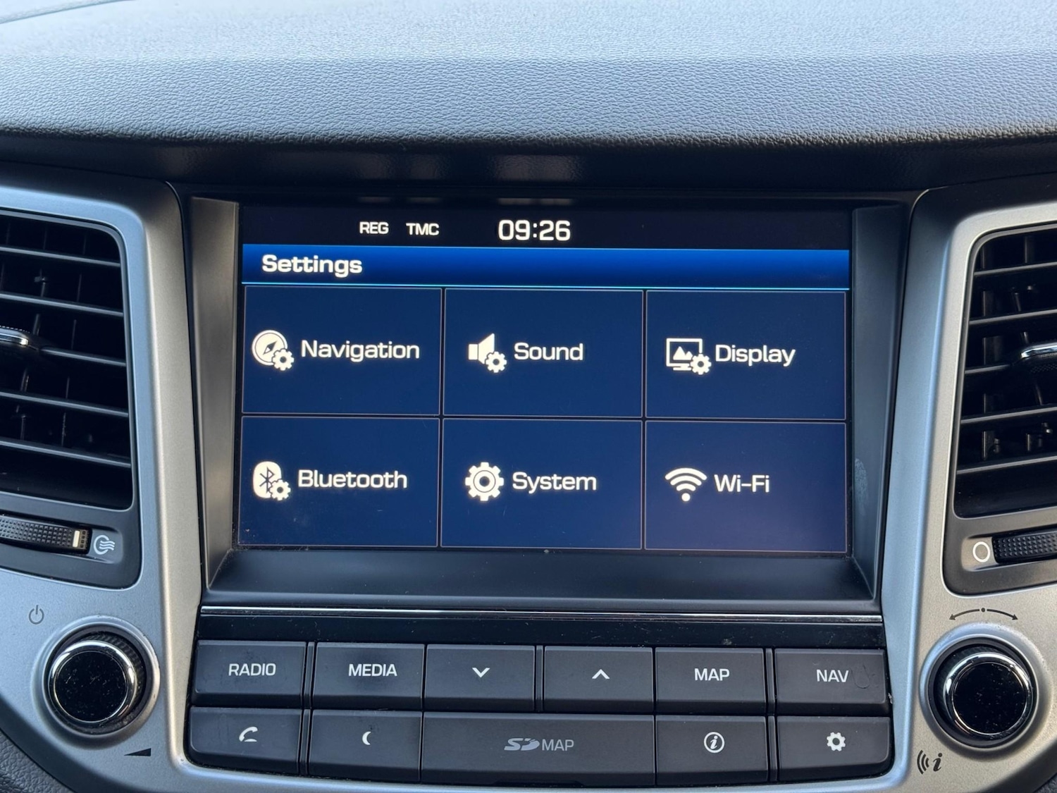 Used Hyundai TUCSON 2017 for sale - 77200661: Photo 33