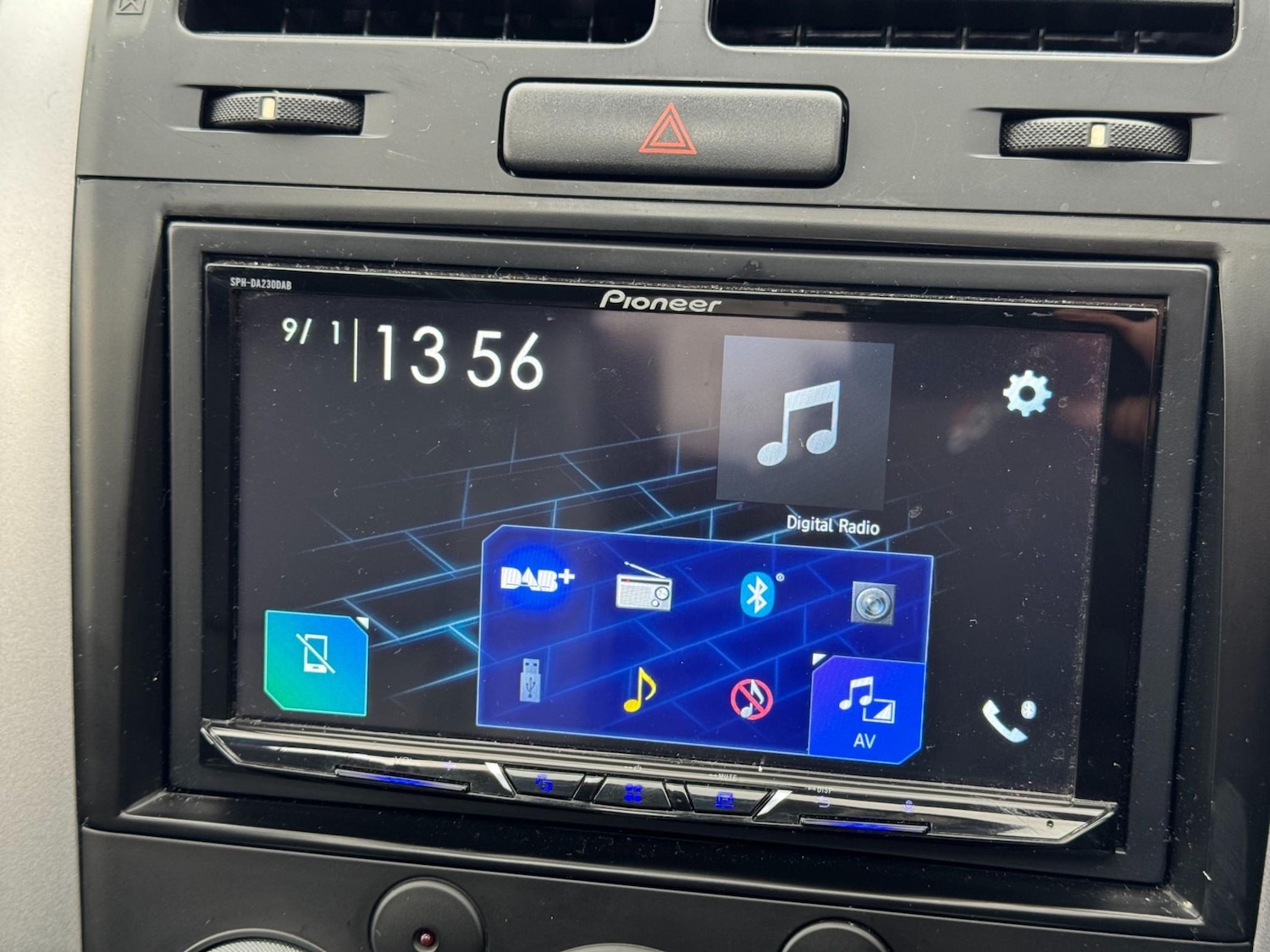 Used Suzuki Grand Vitara 2013 for sale - 77157179: Photo 27