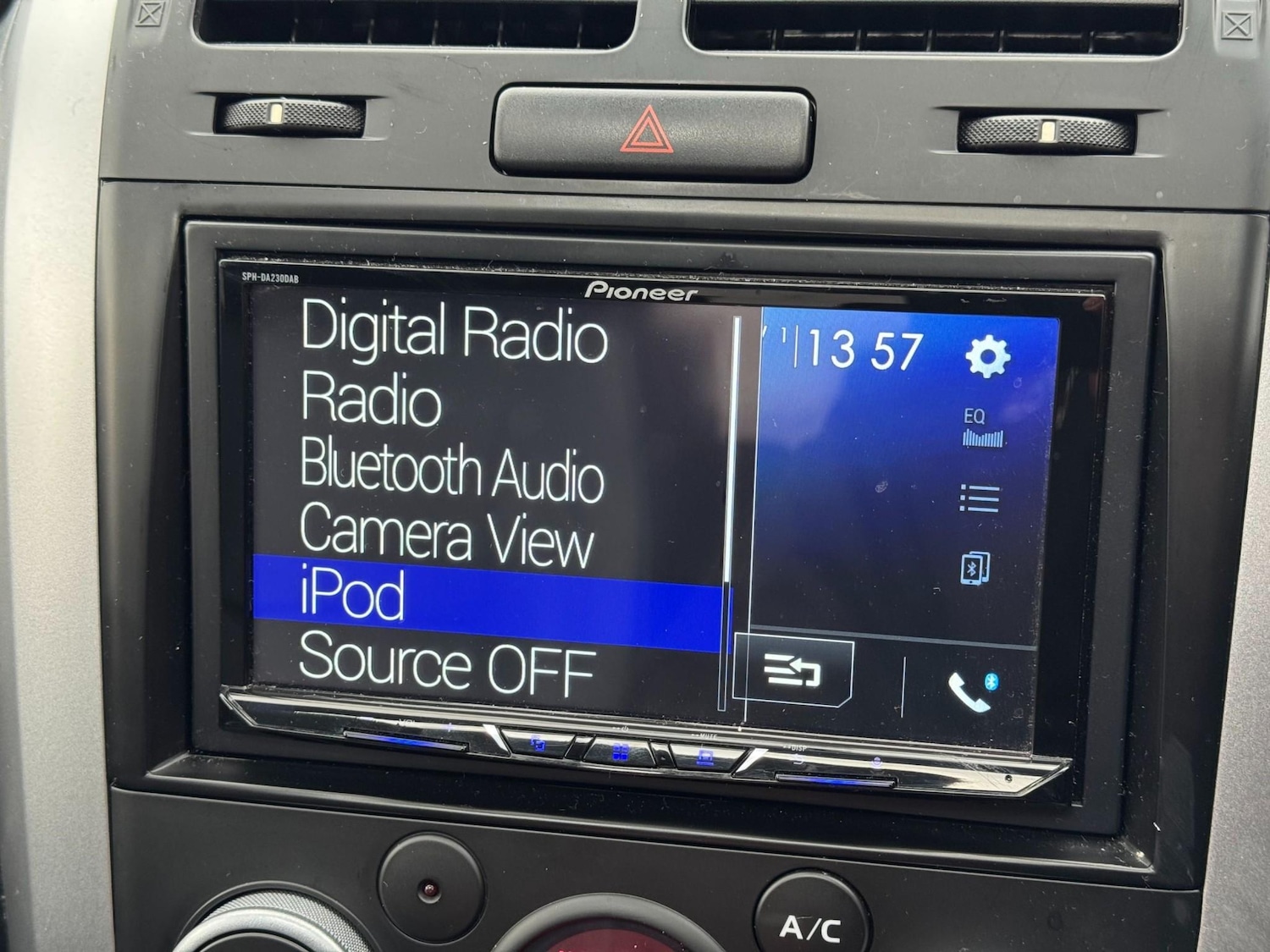 Used Suzuki Grand Vitara 2013 for sale - 77157179: Photo 32