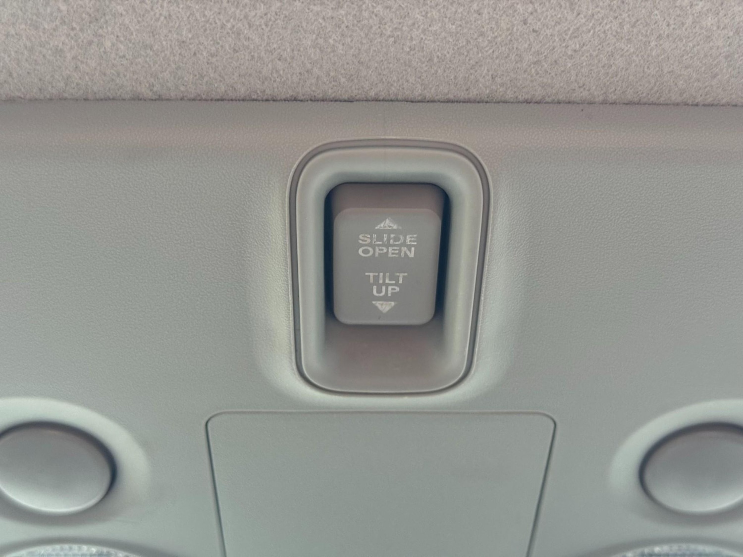 Used Suzuki Grand Vitara 2013 for sale - 77157179: Photo 51