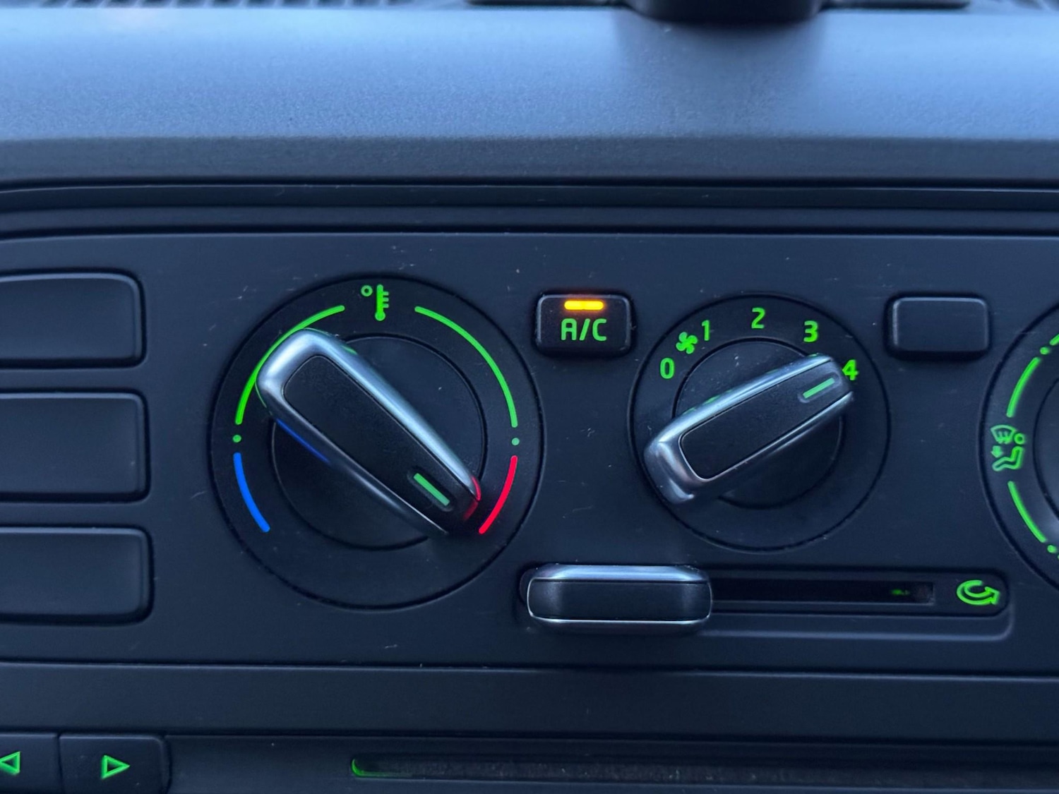 Used Skoda Citigo 2013 for sale - 77359733: Photo 30